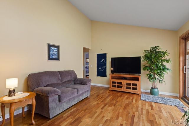 1335 Spencer Place, Adrian, MI 49221