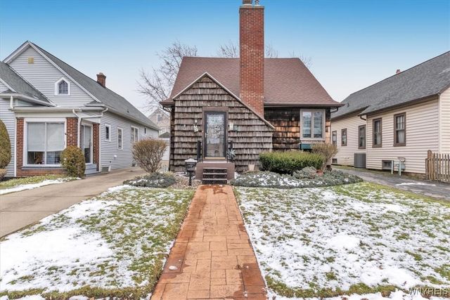 27 Arundel Road, Buffalo, NY 14216