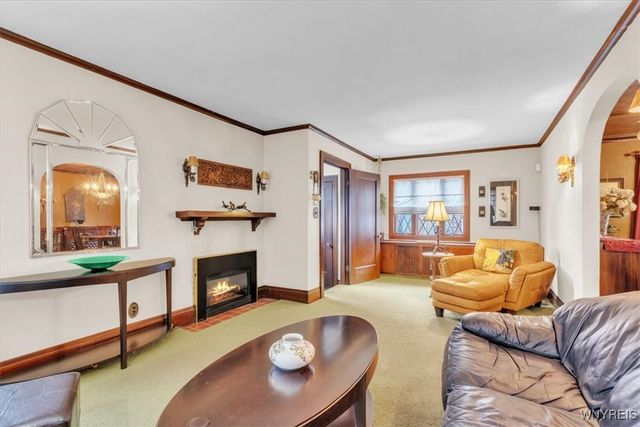 27 Arundel Road, Buffalo, NY 14216