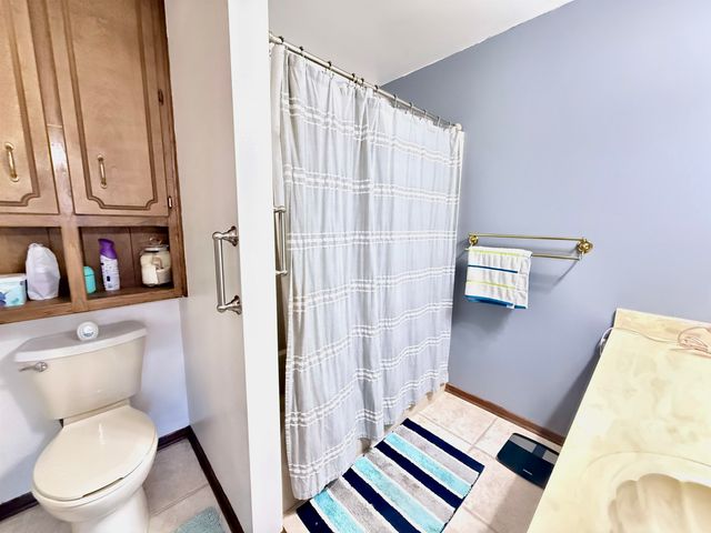 8720 E Boston St, Wichita, KS 67207