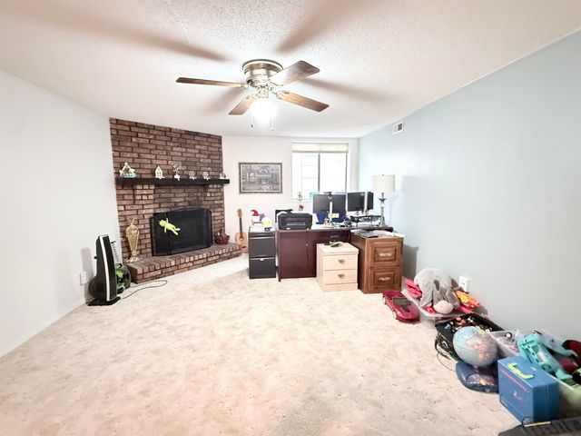 8720 E Boston St, Wichita, KS 67207