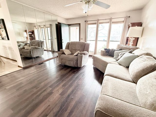 8720 E Boston St, Wichita, KS 67207