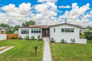 7901 SW 22nd St, Miami, FL 33155