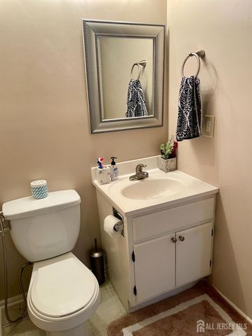 5192 Beech Court, South Brunswick, NJ 08852