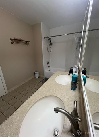 5192 Beech Court, South Brunswick, NJ 08852