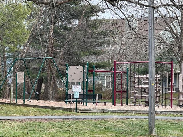 5192 Beech Court, South Brunswick, NJ 08852