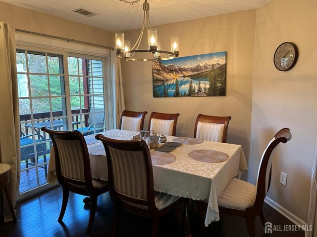 5192 Beech Court, South Brunswick, NJ 08852