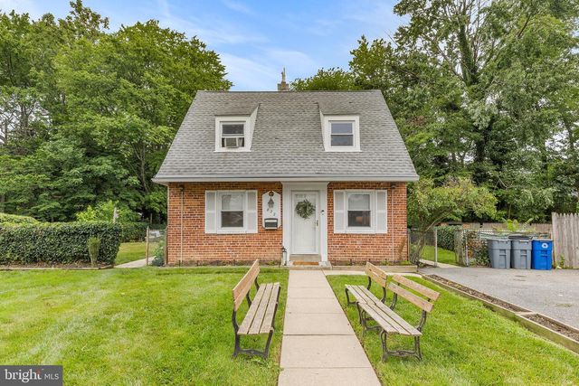 822 WYNDOM TER, Secane, PA 19018