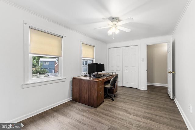 822 WYNDOM TER, Secane, PA 19018