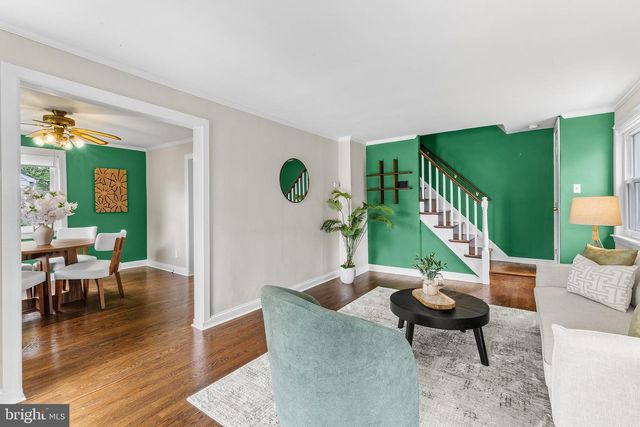 822 WYNDOM TER, Secane, PA 19018