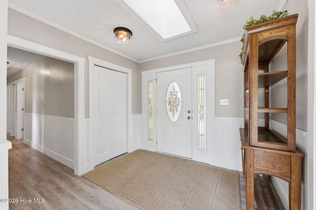 824 Pelican Drive, New Bern, NC 28560