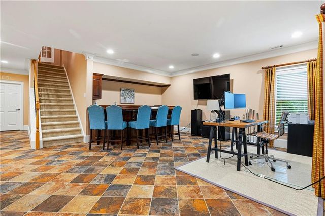 4054 Newhaven Circle NE, Brookhaven, GA 30319