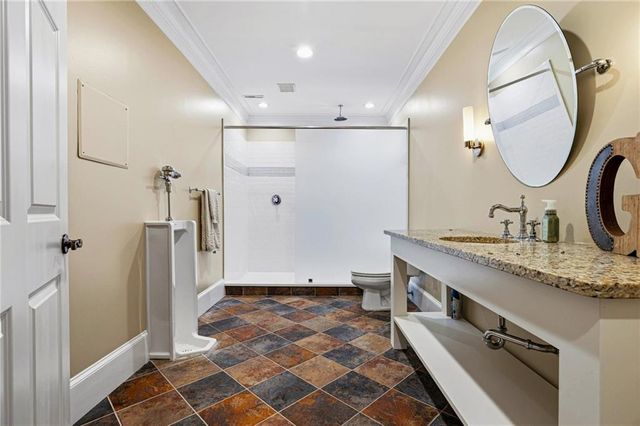 4054 Newhaven Circle NE, Brookhaven, GA 30319