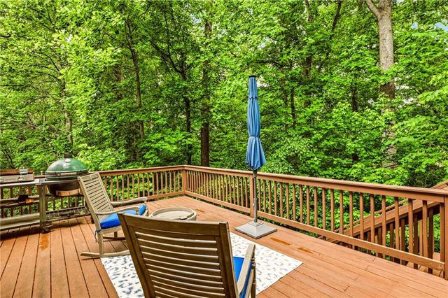 4054 Newhaven Circle NE, Brookhaven, GA 30319