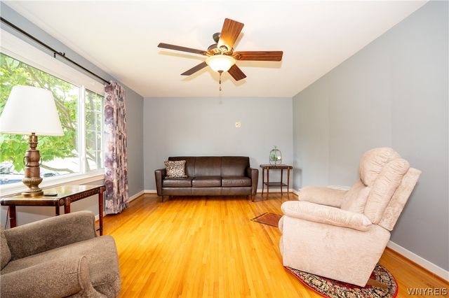 148 Deumant, Tonawanda, NY 14223