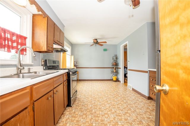148 Deumant, Tonawanda, NY 14223