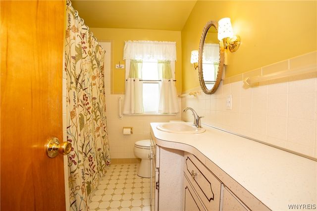 148 Deumant, Tonawanda, NY 14223