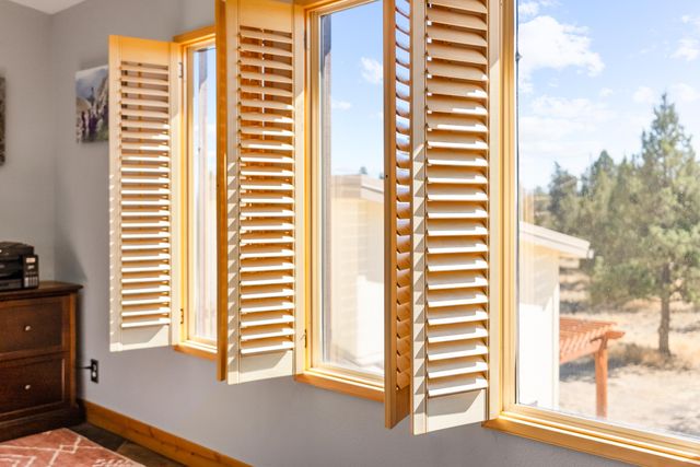 4455 NE Vaughn Avenue, Terrebonne, OR 97760