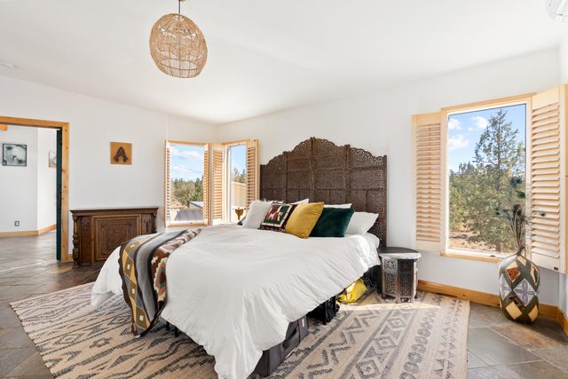 4455 NE Vaughn Avenue, Terrebonne, OR 97760