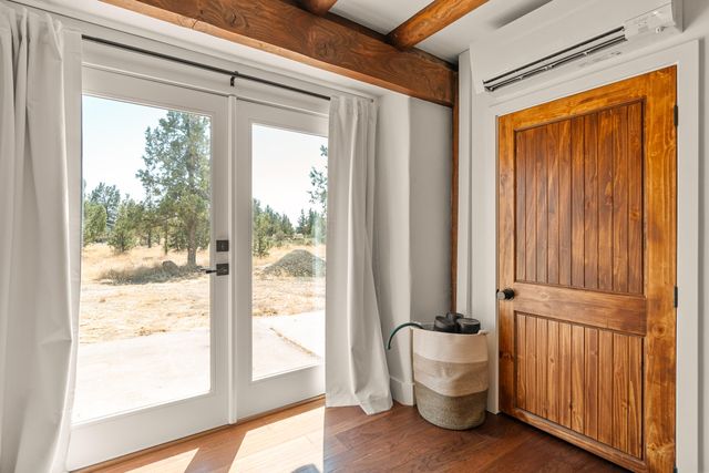 4455 NE Vaughn Avenue, Terrebonne, OR 97760