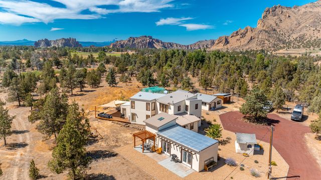 4455 NE Vaughn Avenue, Terrebonne, OR 97760