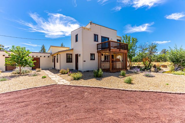 4455 NE Vaughn Avenue, Terrebonne, OR 97760