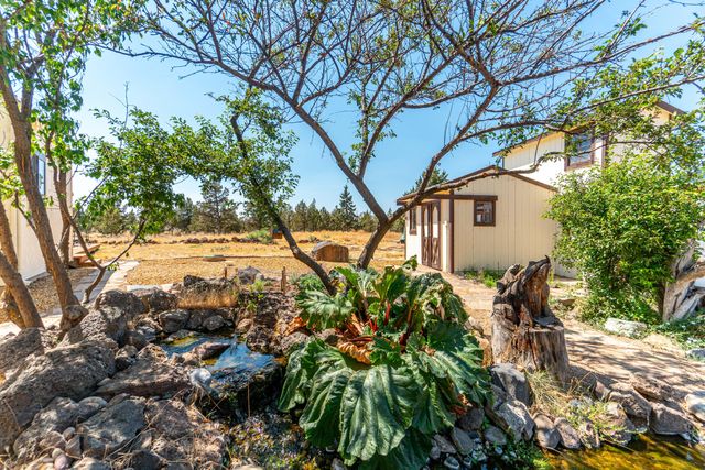 4455 NE Vaughn Avenue, Terrebonne, OR 97760