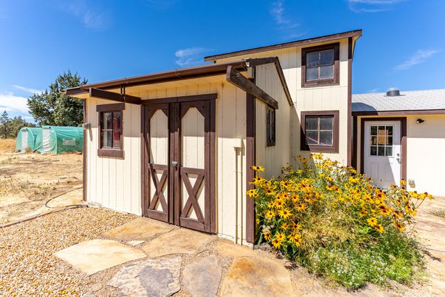 4455 NE Vaughn Avenue, Terrebonne, OR 97760