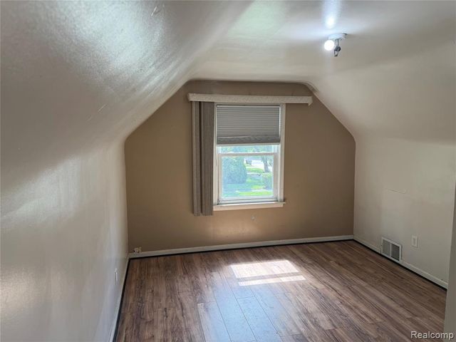 4173 Moore Street, Inkster, MI 48141