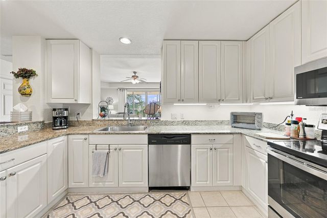 255 W END DRIVE 1408, Punta Gorda, FL 33950