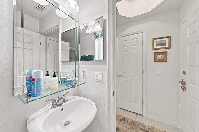 255 W END DRIVE 1408, Punta Gorda, FL 33950