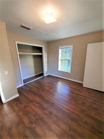 12610 NW Virginia G. Weaver Street, Bristol, FL 32321