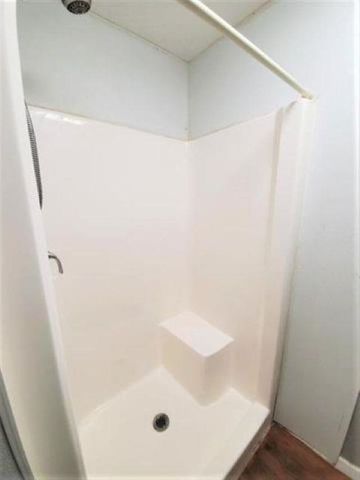 12610 NW Virginia G. Weaver Street, Bristol, FL 32321