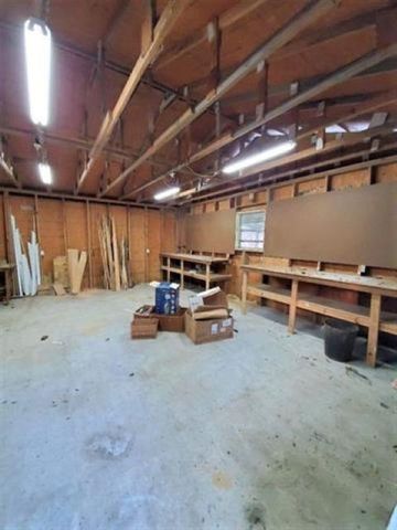 12610 NW Virginia G. Weaver Street, Bristol, FL 32321