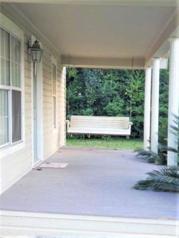 12610 NW Virginia G. Weaver Street, Bristol, FL 32321