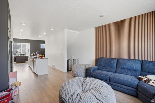971 E CITADEL LN, Saratoga Springs, UT 84045