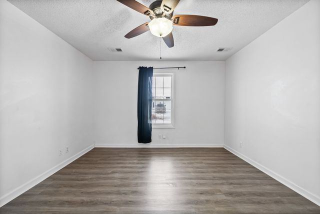 1107 Timothy Ave, Oak Grove, KY 42262