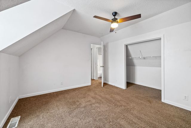 1107 Timothy Ave, Oak Grove, KY 42262