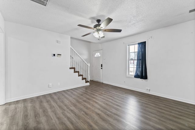 1107 Timothy Ave, Oak Grove, KY 42262