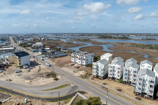 106 Egret Landing Court B, Holly Ridge, NC 28445