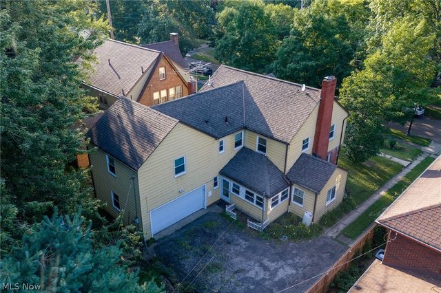 250 Malden Street, Akron, OH 44313
