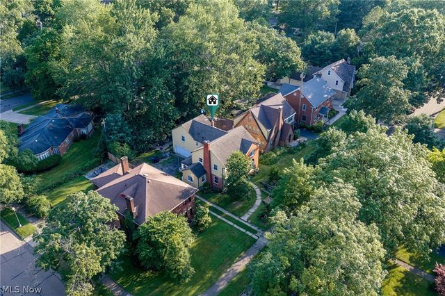 250 Malden Street, Akron, OH 44313
