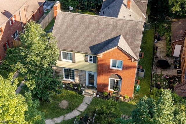 250 Malden Street, Akron, OH 44313