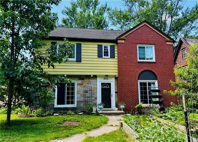 250 Malden Street, Akron, OH 44313