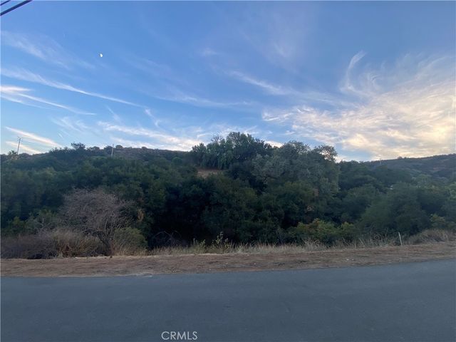 0 S Skyline Dr Drive, Thousand Oaks, CA 91361