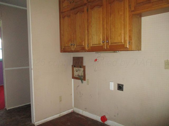 1502 LANCELOT Street, Borger, TX 79007