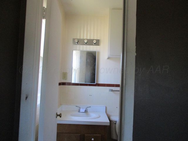 1502 LANCELOT Street, Borger, TX 79007