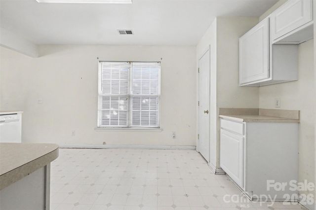 7516 Double Springs Court, Charlotte, NC 28262