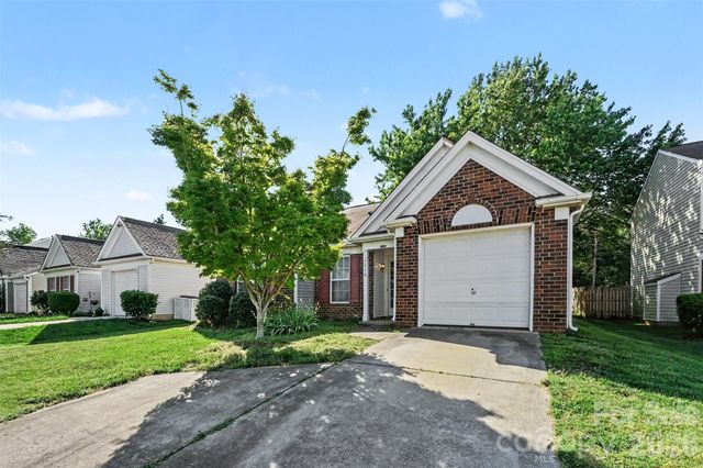 7516 Double Springs Court, Charlotte, NC 28262