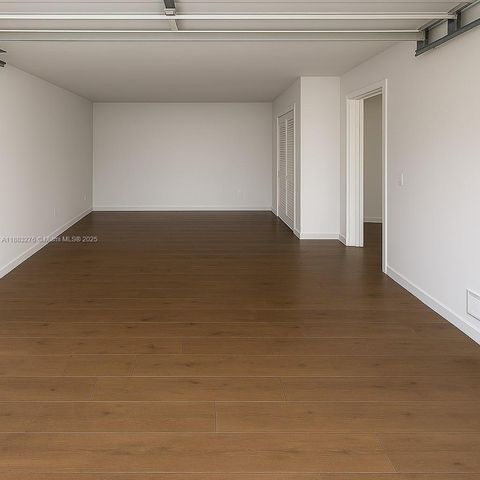 14401 SW 23rd St, Davie, FL 33325